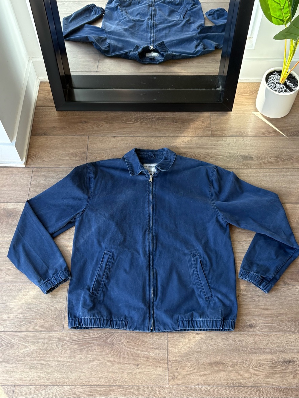 Carhartt Navy Zip-Front Bomber Jacket - Picture 1 of 4